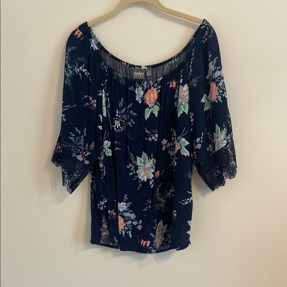 Soho Apparel Blue Floral 3/4 Sleeve Blouse